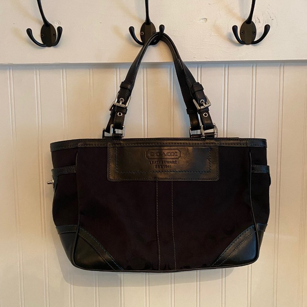 Coach tote - black